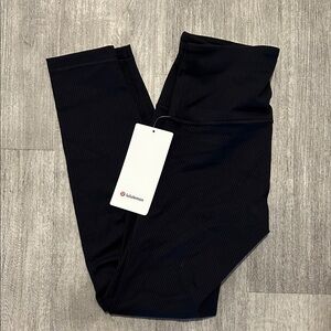 Lululemon Wunder Train Ribbed HR Tight 25”